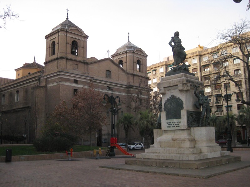 23 Plaza del Portillo